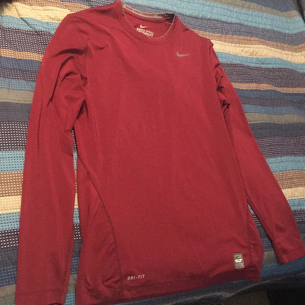 Long sleeve fitted shirt